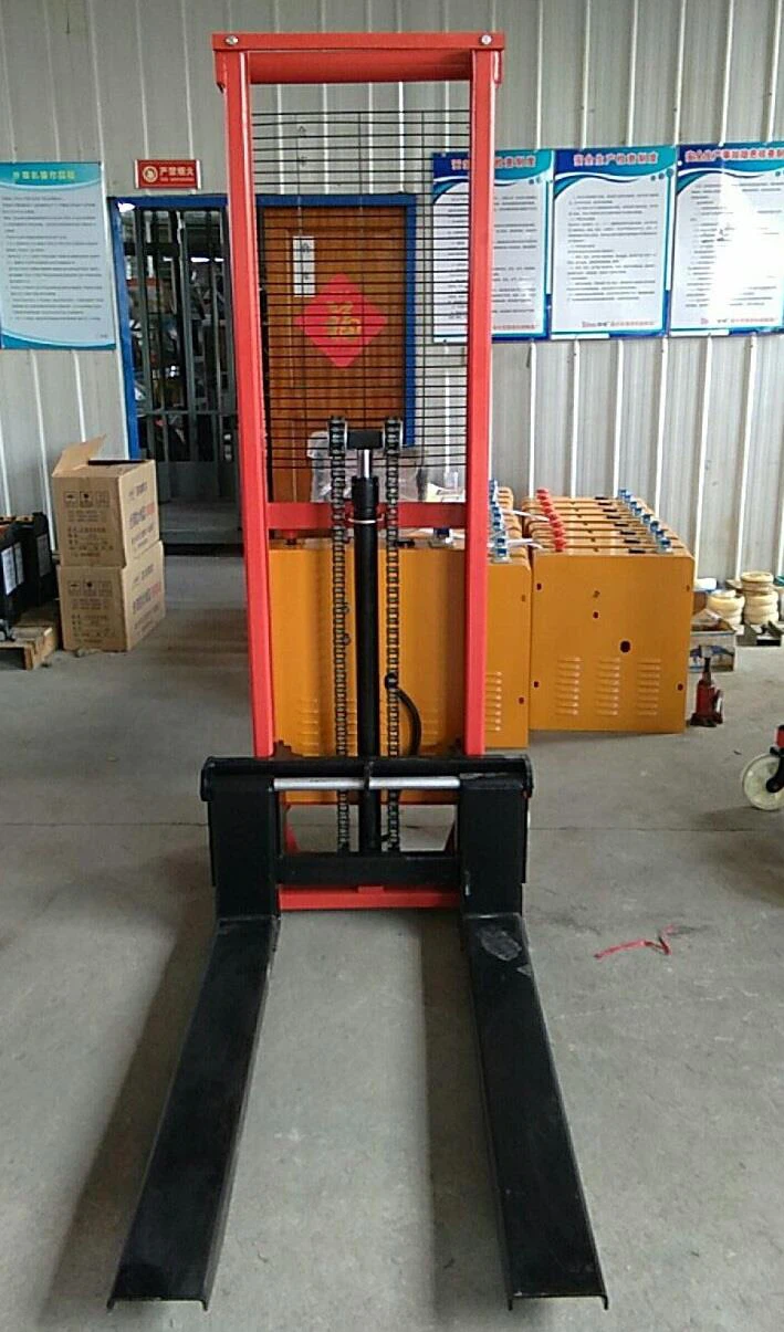 1.0T SEMI ELECTRIC STACKER