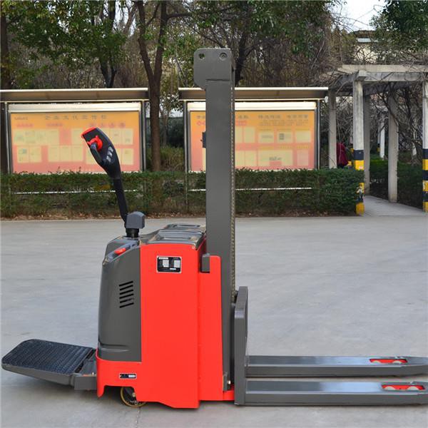 China Warehouse Equipments suppliers