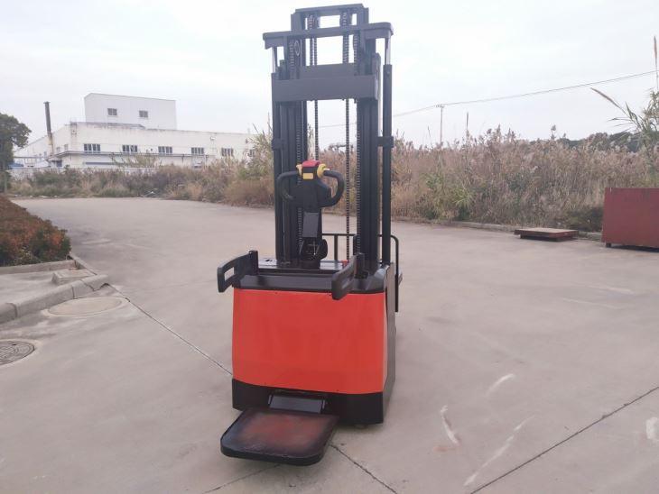 Warehouse In Forklift StackersTB20 Electric Pallet Stacker Transpaleta suppliers