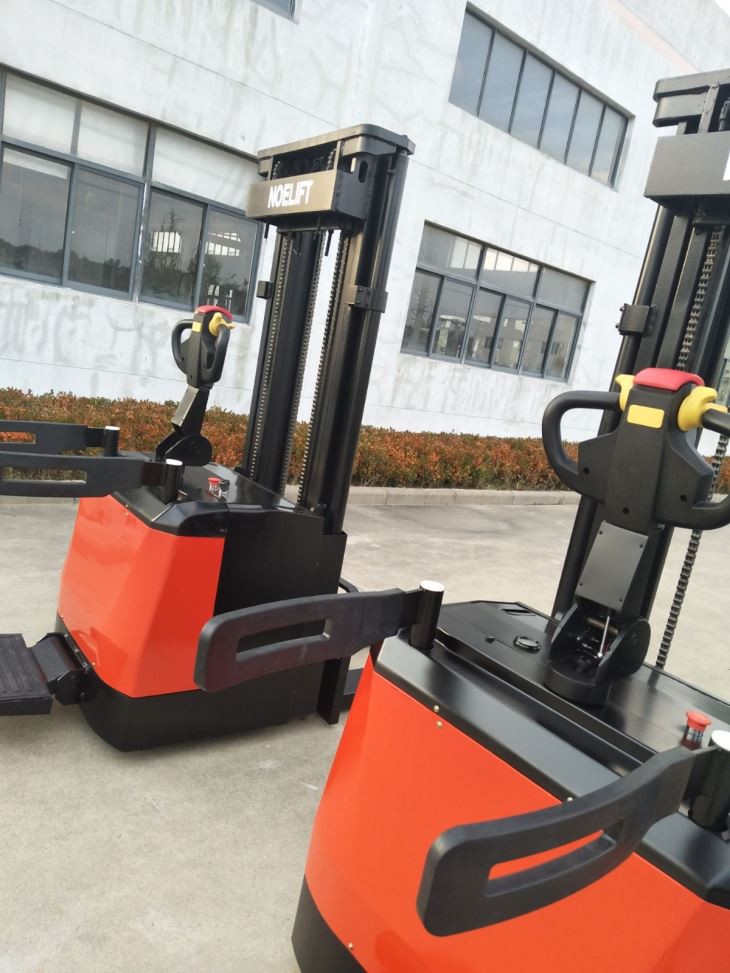 Warehouse In Forklift StackersTB20 Electric Pallet Stacker Transpaleta for sale