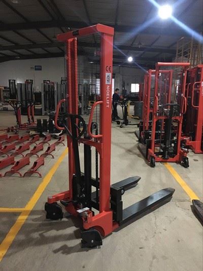 China warehouse Equipments manufacturers