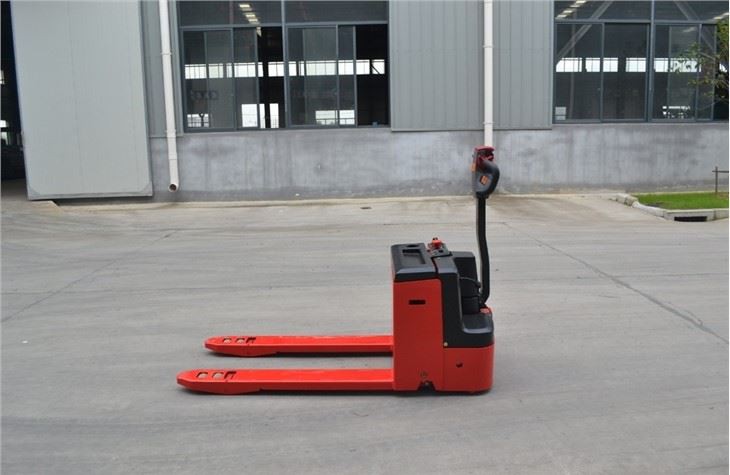 Pedestrian Pallet Truck