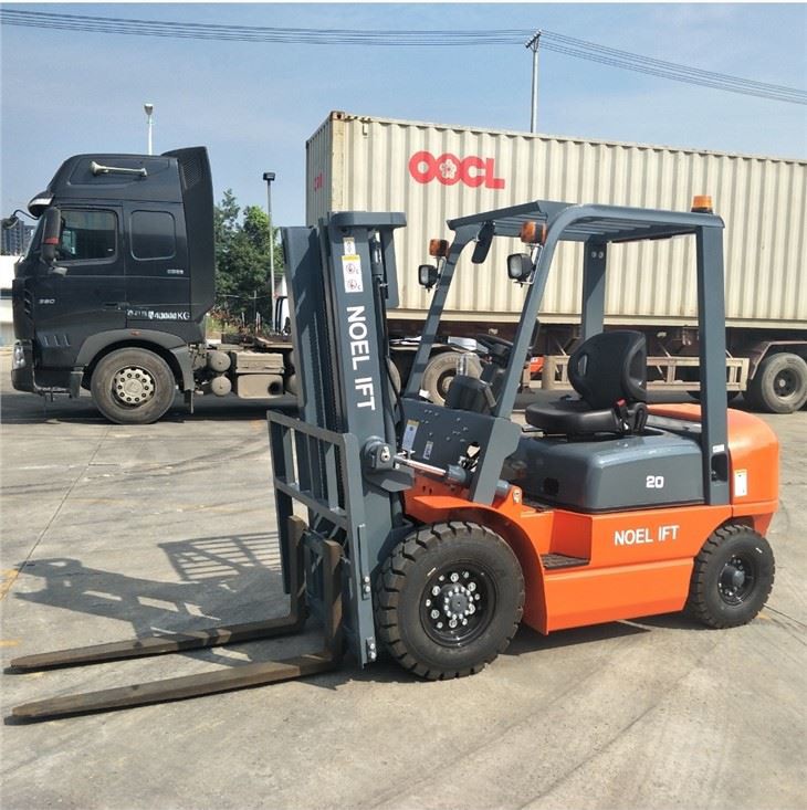 最高価格の 3 トン ディーゼル フォークリフト