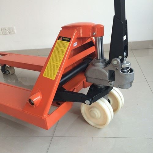 warehouse Equipments manufacturers