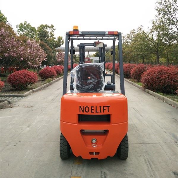 1.5ton Diesel Forklift Truck  Forklift Hydraulic Oil With Good Quality And Technology For Sale