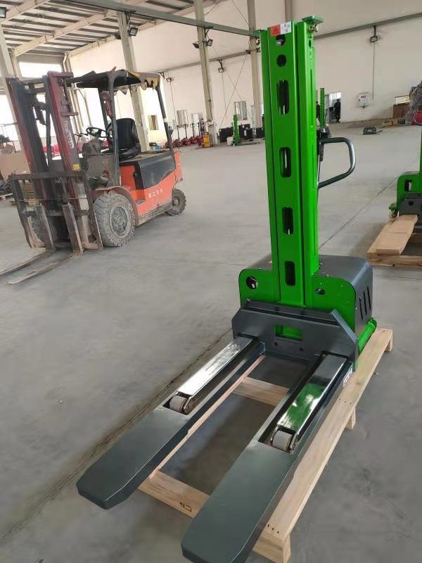 全電動セルフローディングパレットスタッカー