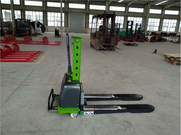 500kg 半電動パレットスタッカーシリーズ 0.8mフォークリフトスタッカー