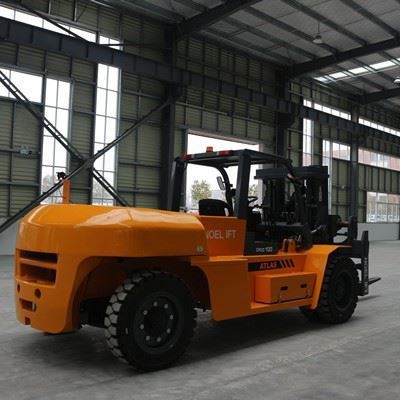 Hangzhou Noelift Diesel 7ton Forklift Truck With Good Design And Technology