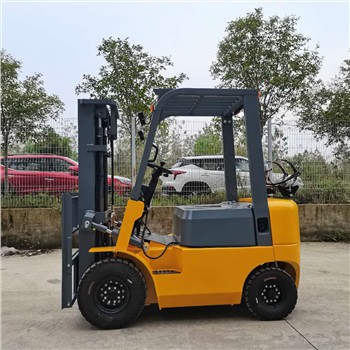 Water quality problems damage the forklift body Water quality problems damage the forklift body