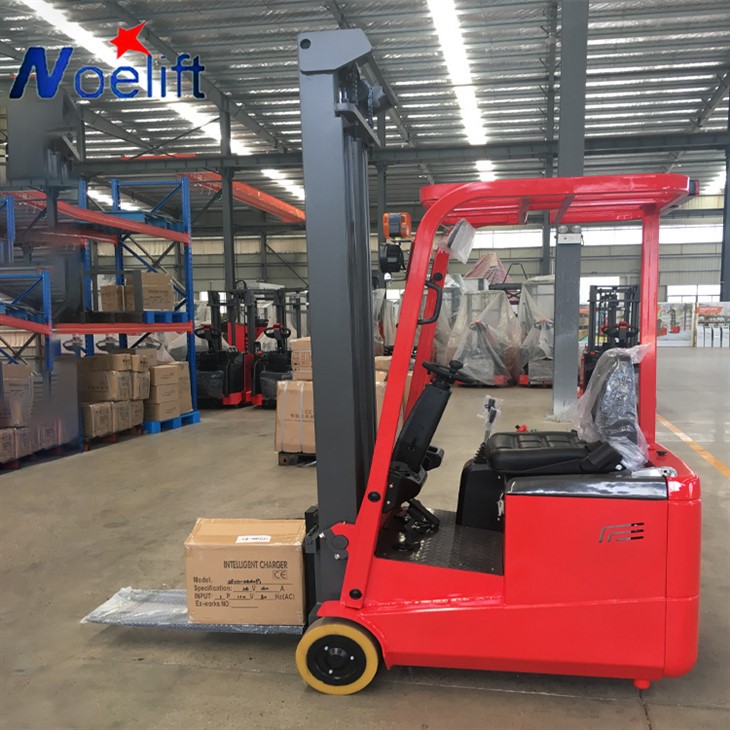 AC Front Double-drive Three Pivot Counterbalanced Forklift